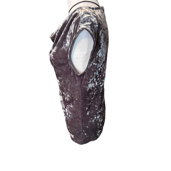 306. NWOT DKNY CRUSHED VELVET GRAY SLEEVELESS COWL NECK WOMENS TOP MSRP $49 - Picture 3 of 9